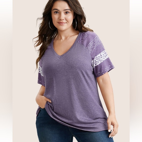 BloomChic Plus size 2XL Ditsy Floral Colorblock Contrast Raglan Sleeve T-shirt - Picture 1 of 5